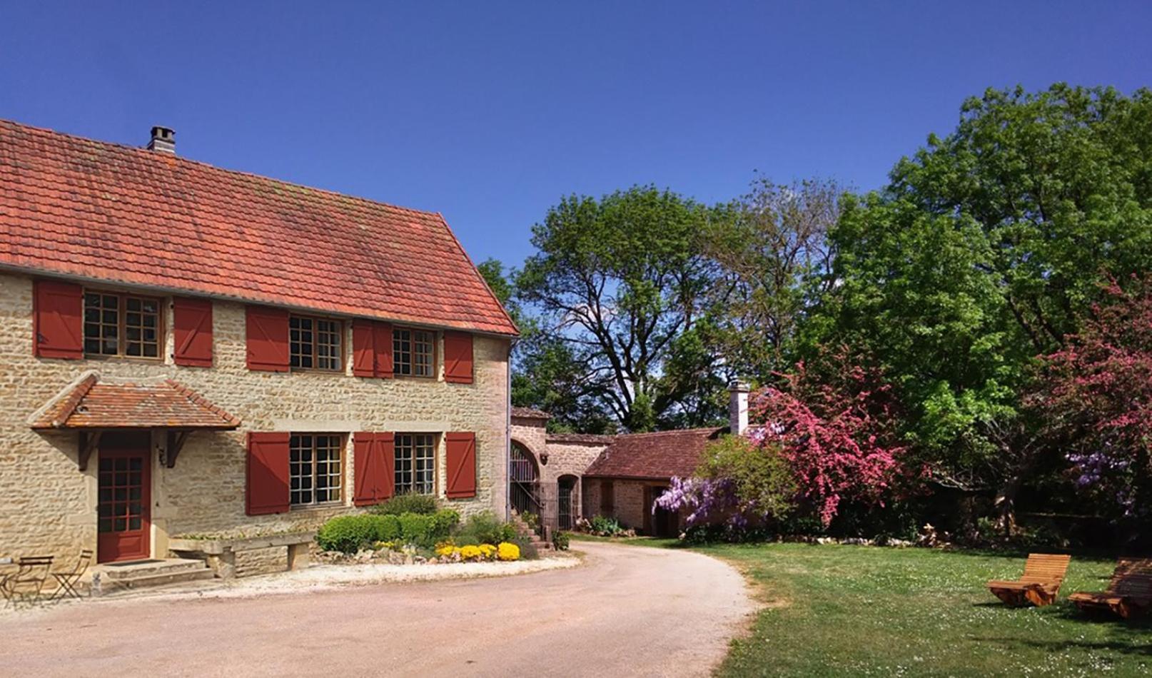Bed and Breakfast Jardin Des Sens, La Rente D'Eguilly Экстерьер фото