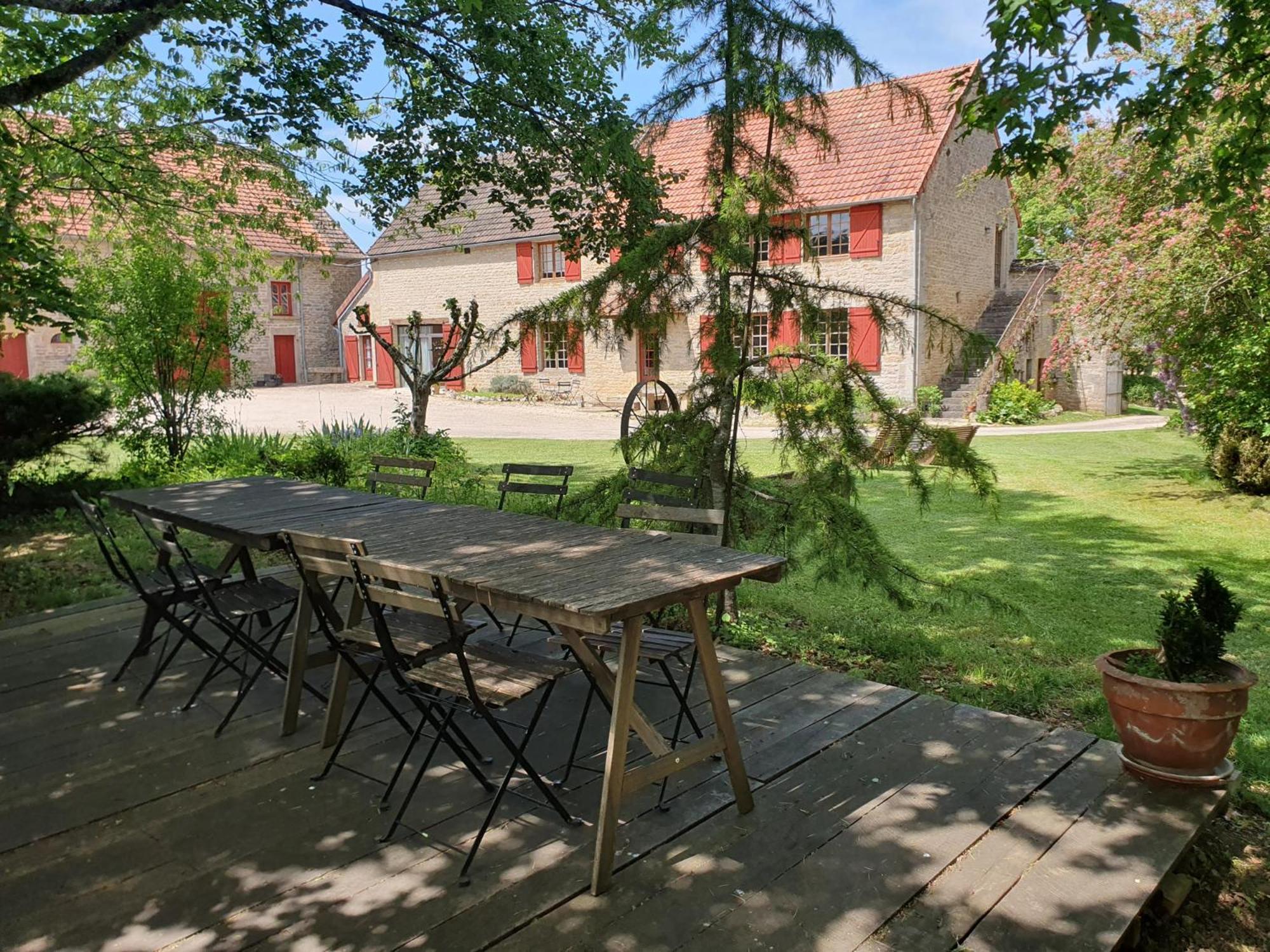 Bed and Breakfast Jardin Des Sens, La Rente D'Eguilly Экстерьер фото